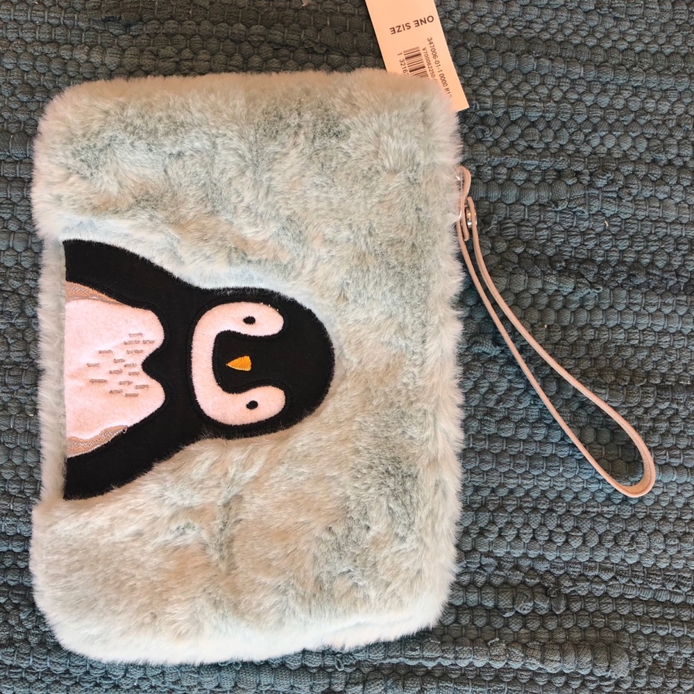Penguin purse